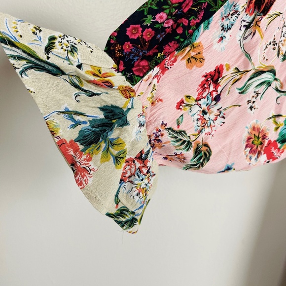 Plus Sized Mixed Floral Print Babydoll Dress - Picture 5 of 11